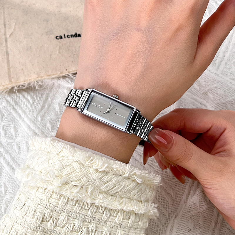 GEDI ヴィンテージ高級長方形ステンレススチールストラップ - Vintage Fashion Watches のレビューと価格