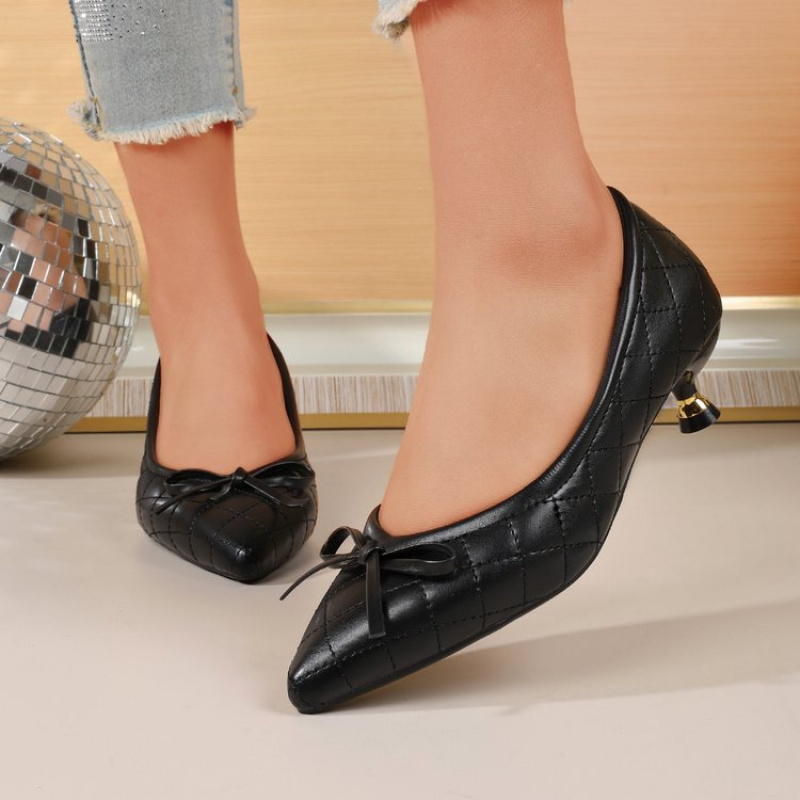 ヴィンテージ レディース ポインテッドトゥ ボウ キトゥンヒ - Vintage Fashion Ladies のレビューと価格