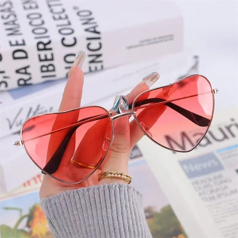 ファッションハート型メタルサングラスヴィンテージトレンディス - Vintage Fashion Glasses のレビューと価格