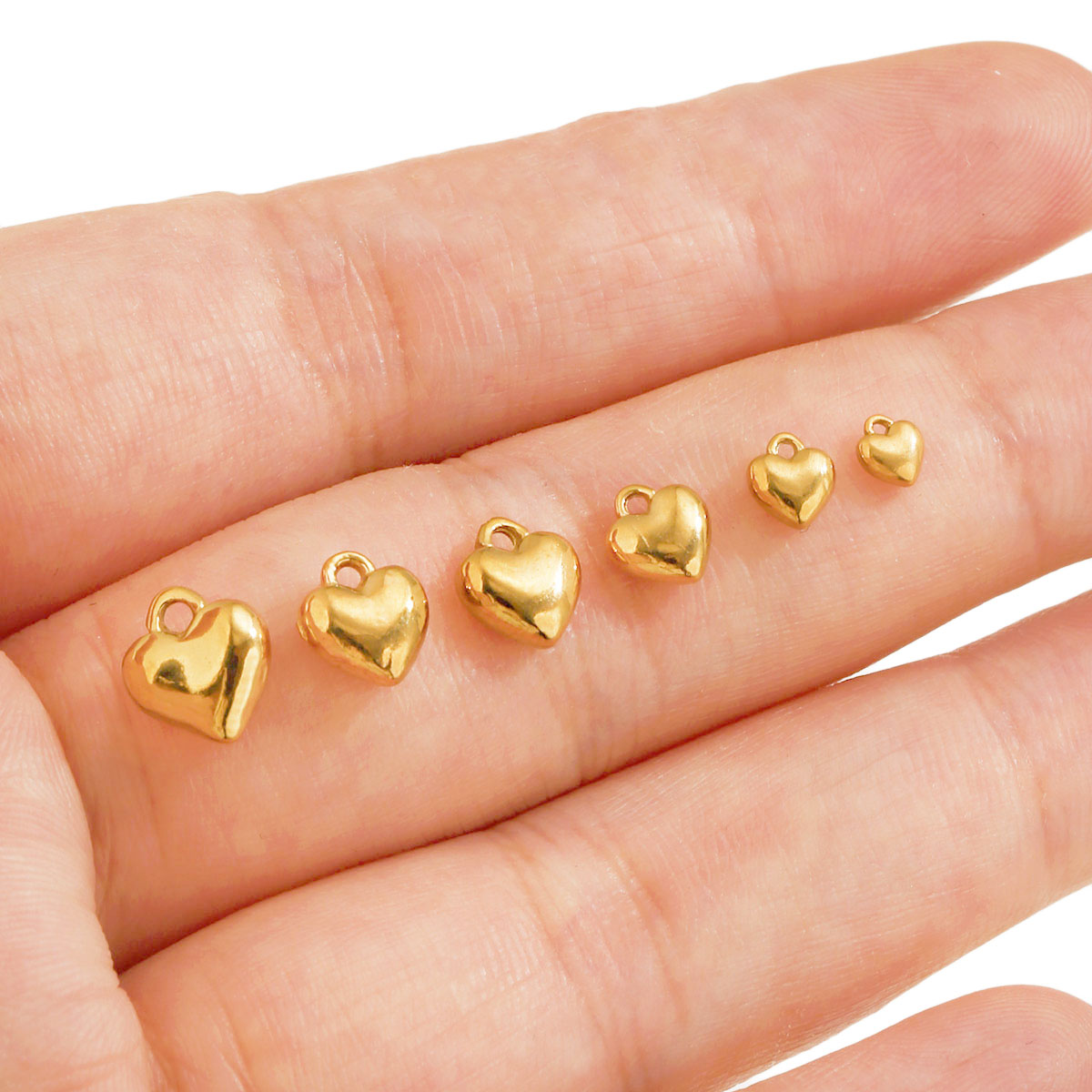 20個入り 3Dソリッドハートチャーム 18K PVDステン - Vintage Fashion Jewelry Necklaces のレビューと価格
