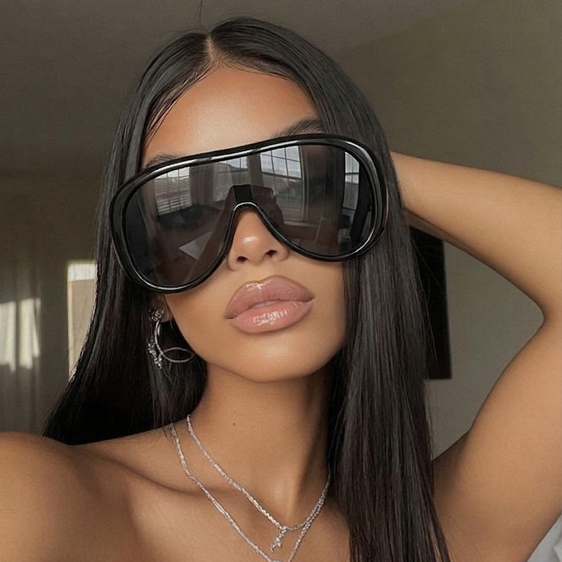 特大ワンピースラージフレーム Y2K キャットアイサングラス - Vintage Fashion Glasses のレビューと価格