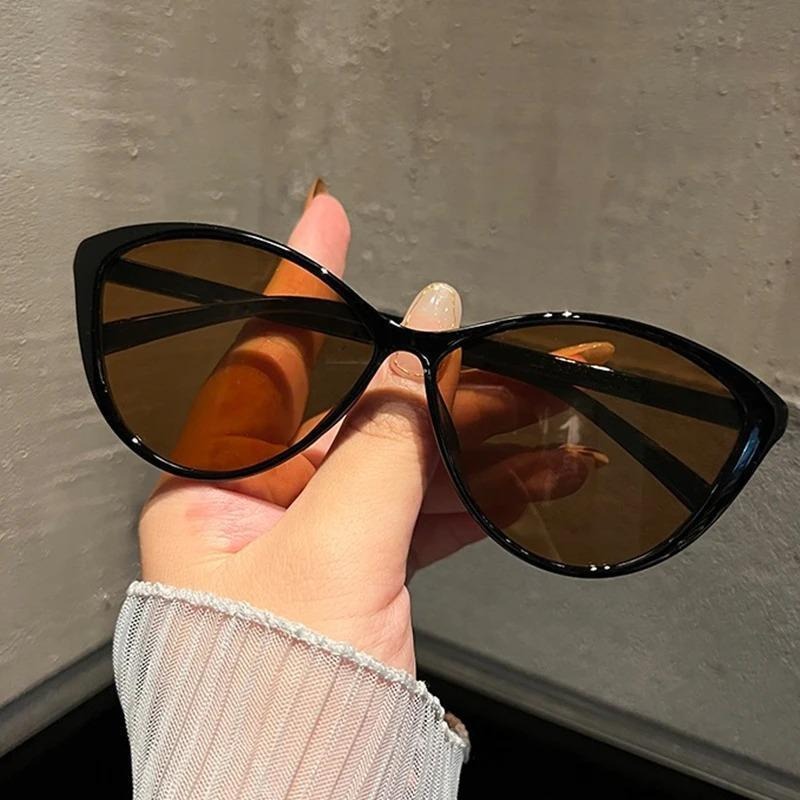 1Pc レトロフレームキャットアイサングラス女性トレンディヴ - Vintage Fashion Glasses のレビューと価格